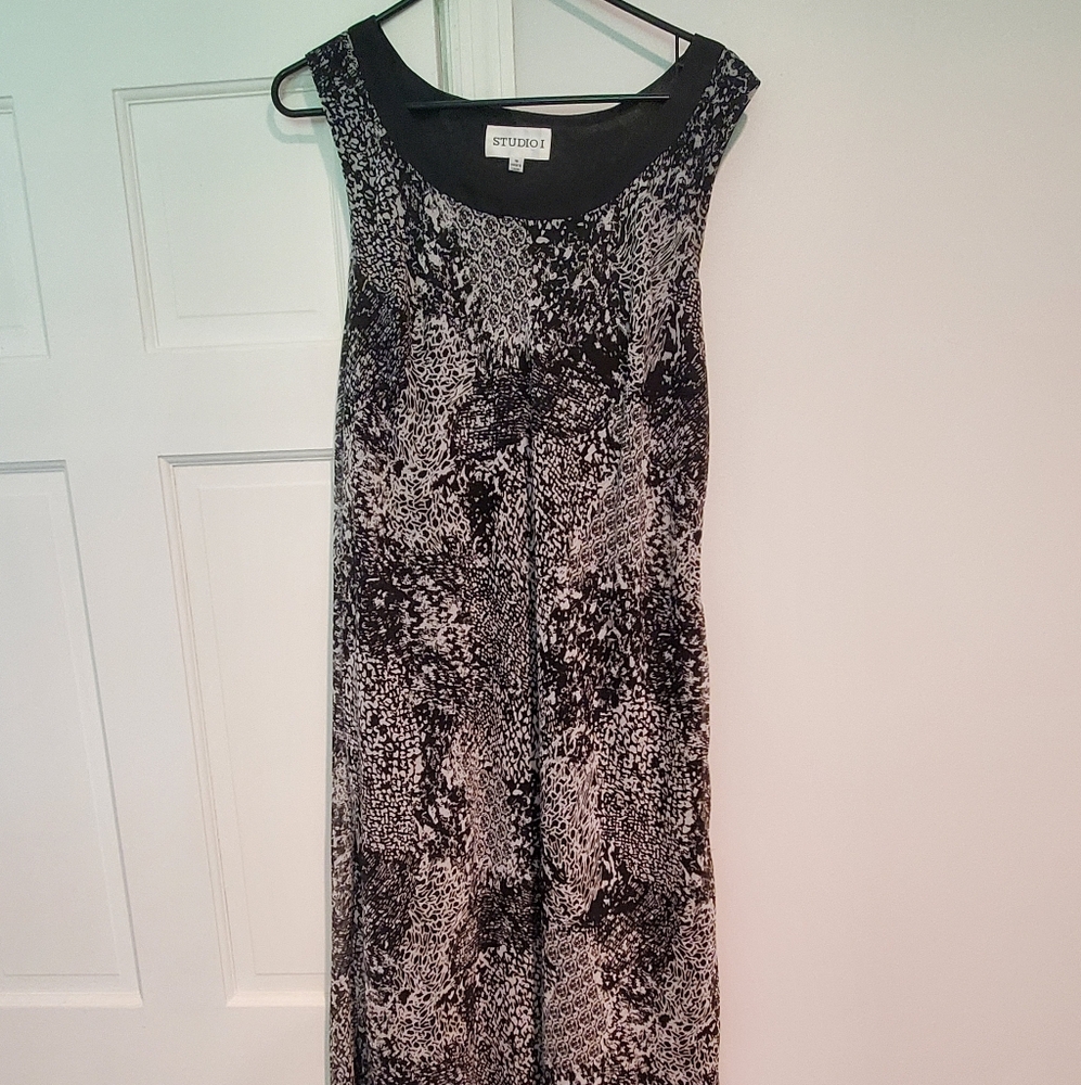 Studio I Monochrome Sleeveless Dress